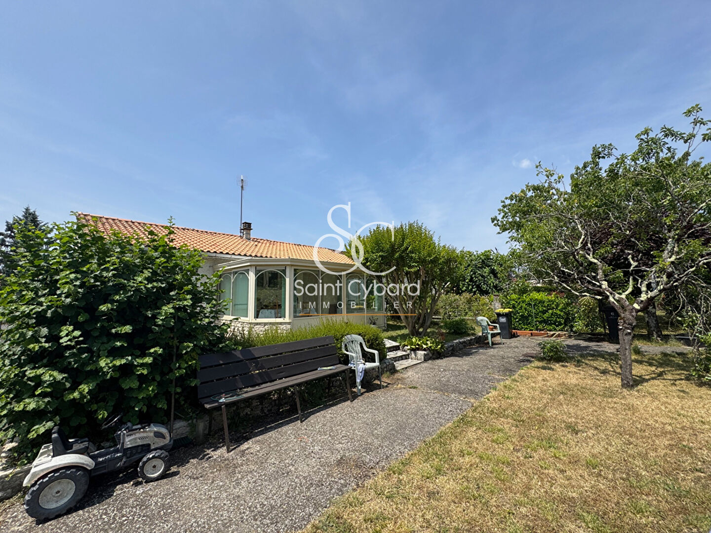 Maison Saint Yrieix Sur Charente 4 pièce(s) 102 m2 environ