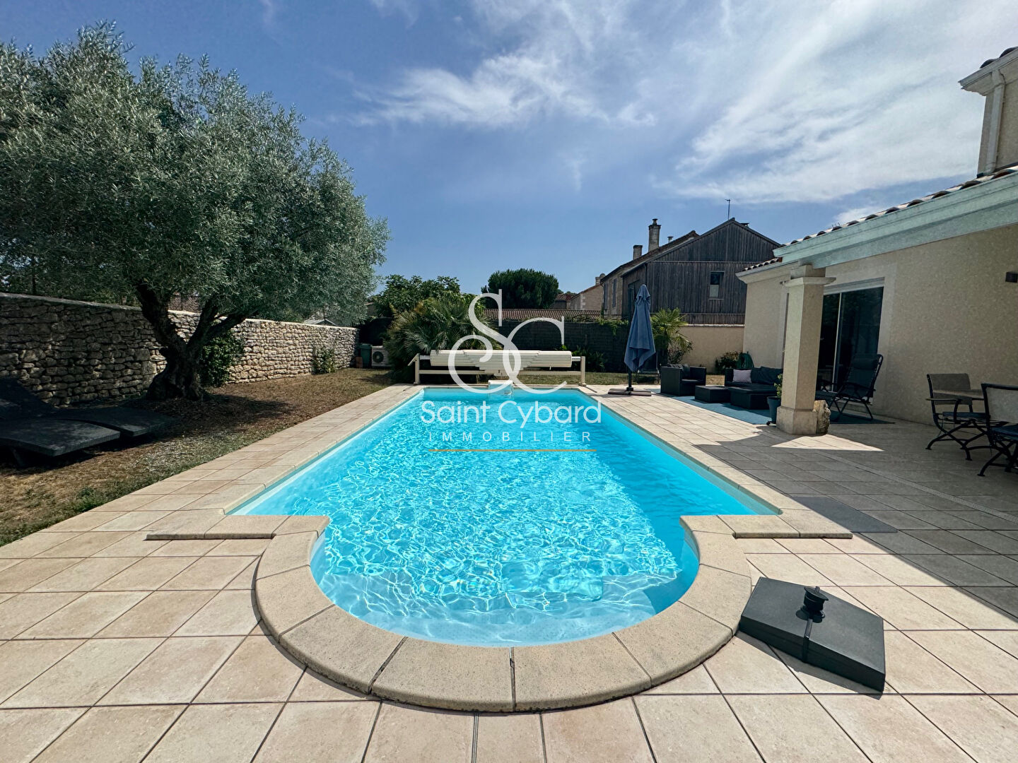 Quartier Saint-Cybard – Maison 4 chambres avec piscine