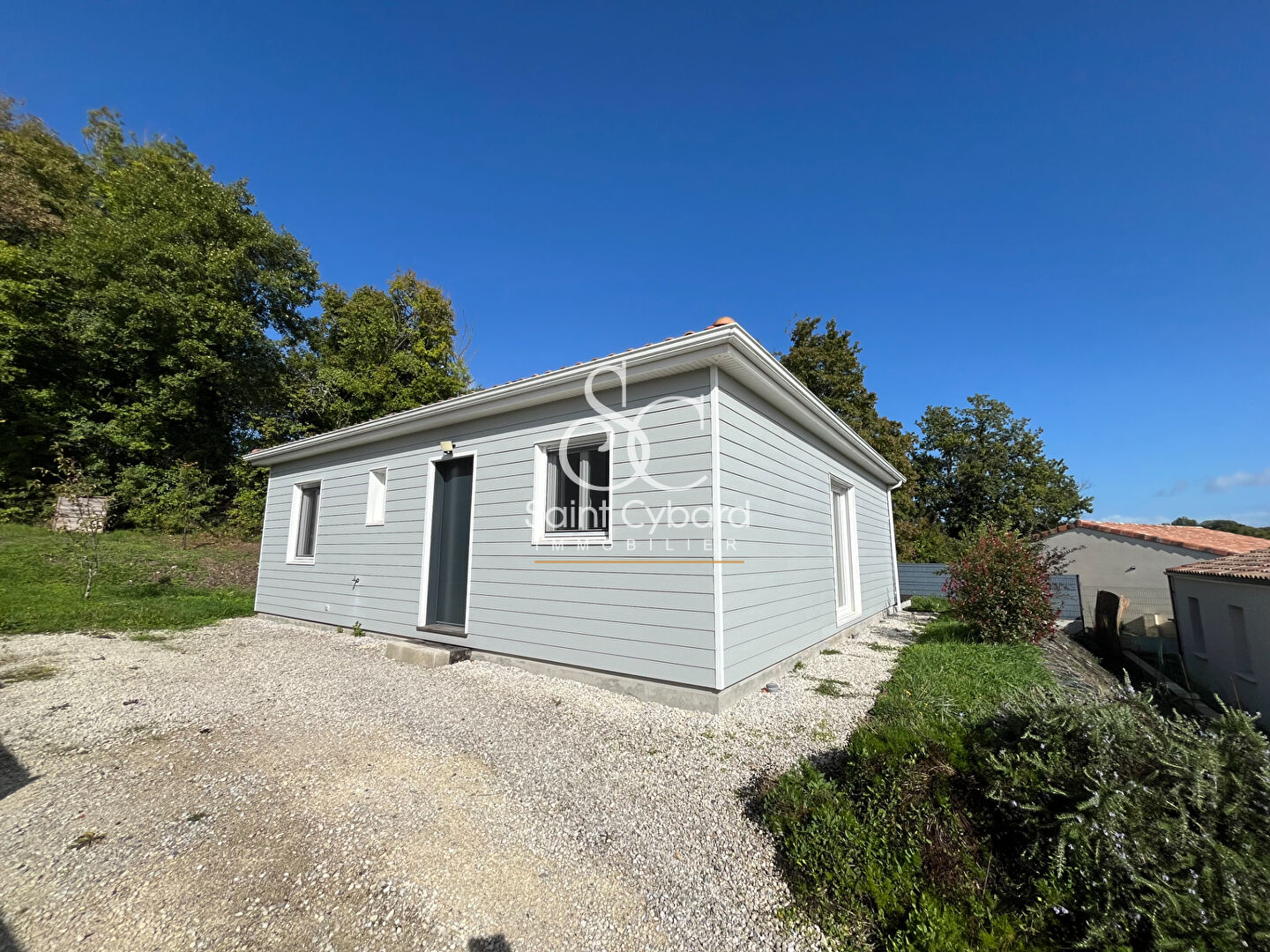Maison meublée à louer – 3 pièces à Ruelle sur Touvre