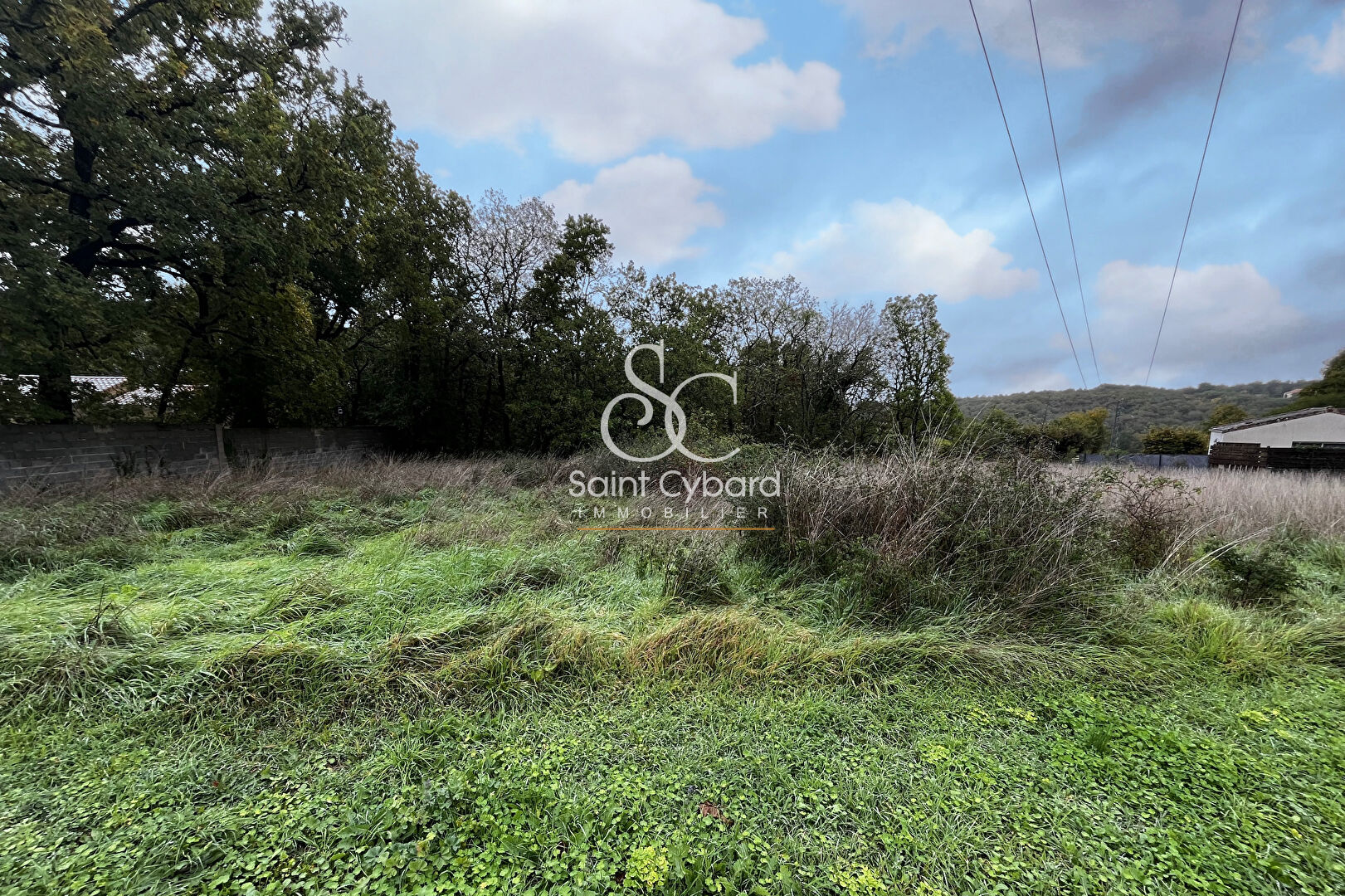 Terrain viabilisé à Angoulême avec TAE et compteurs installés