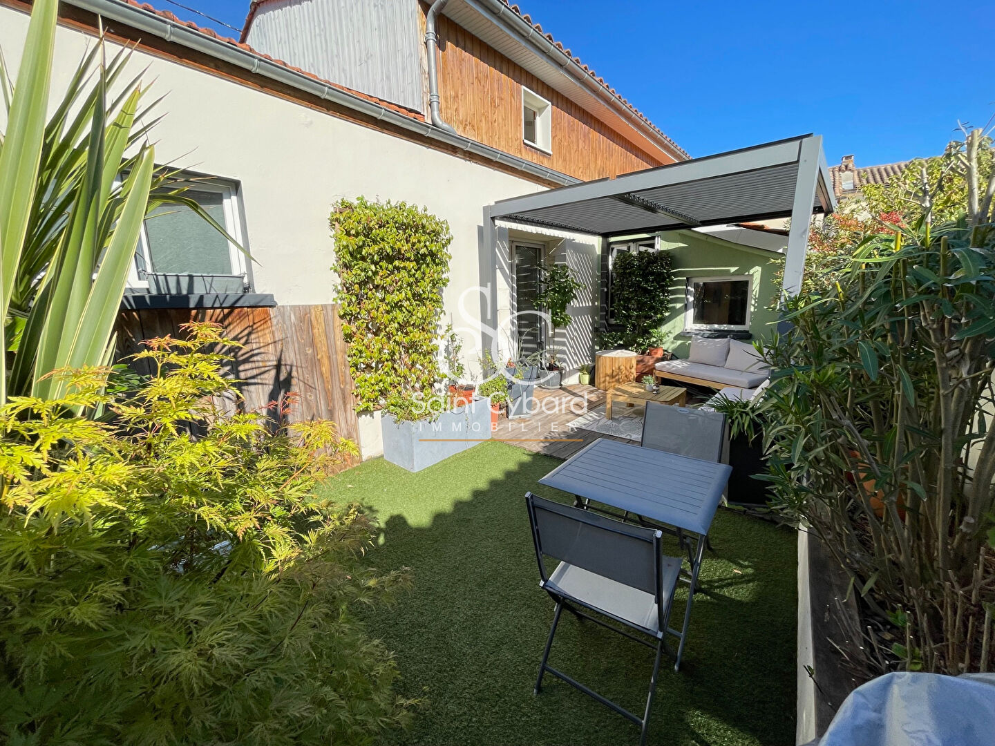 Quartier Saint-Cybard – Maison 4 pièce(s) 85 m²  environ