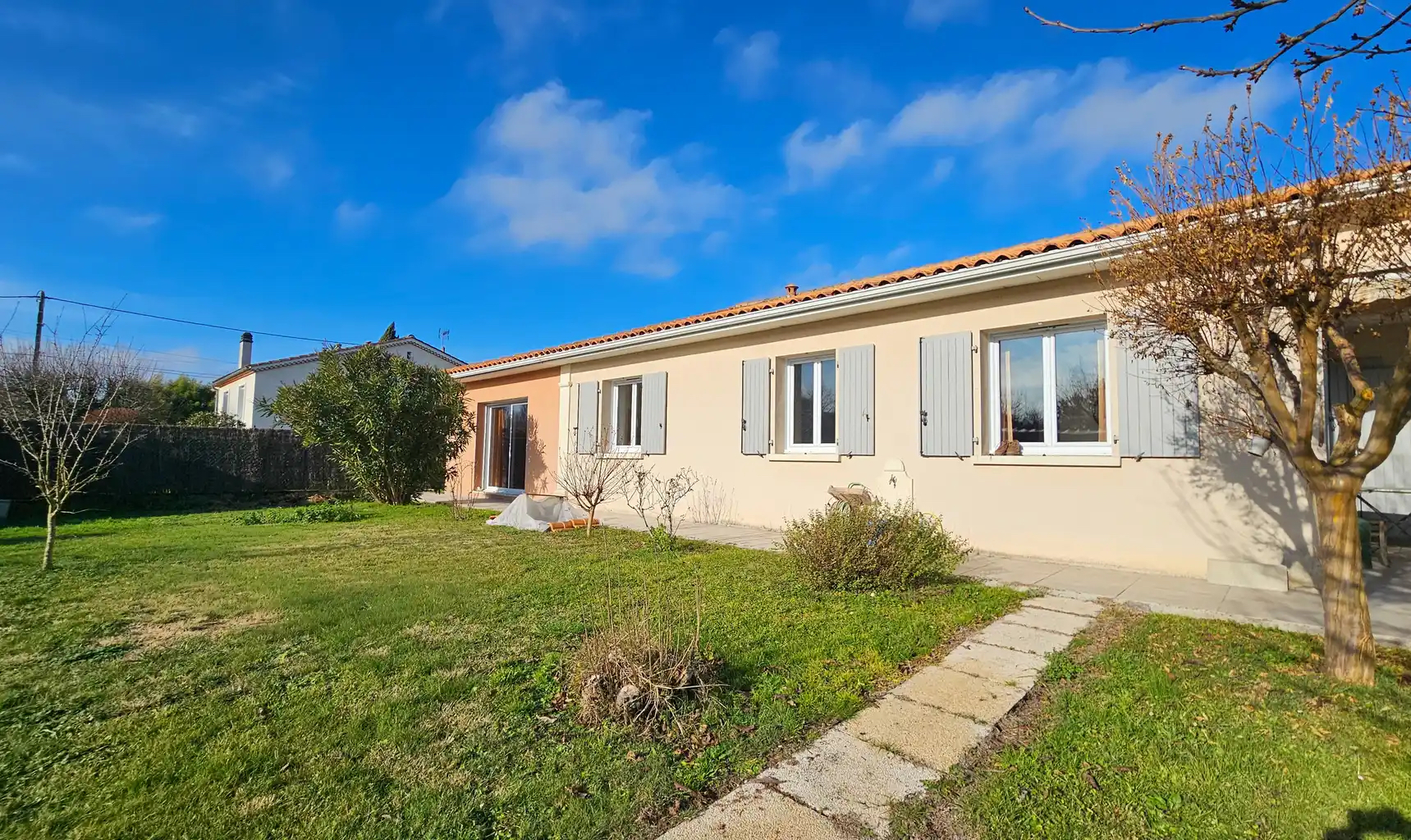 Gond Pontouvre – Maison de plain-pied 190 m2