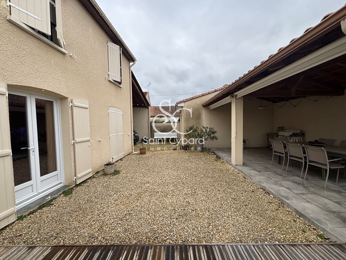 Maison Saint Yrieix Sur Charente 5 pièce(s) 128 m2