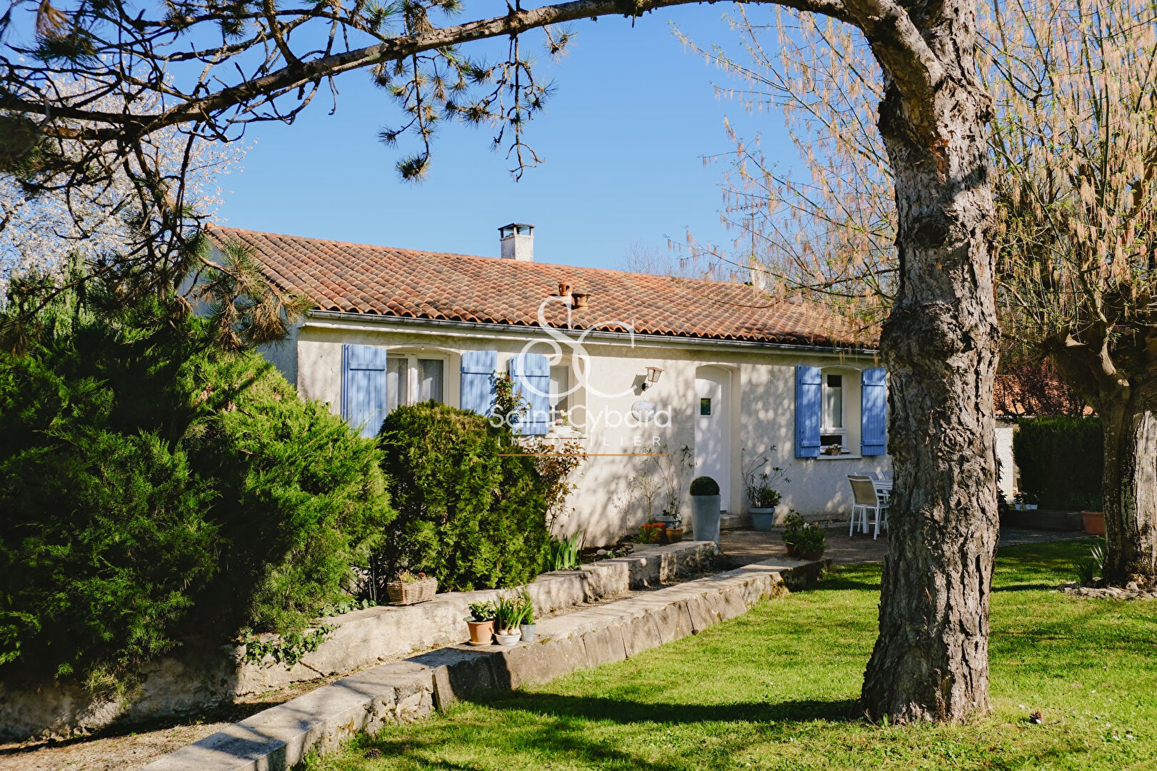 Charmante maison 5 pièce(s) 92 m2 environ