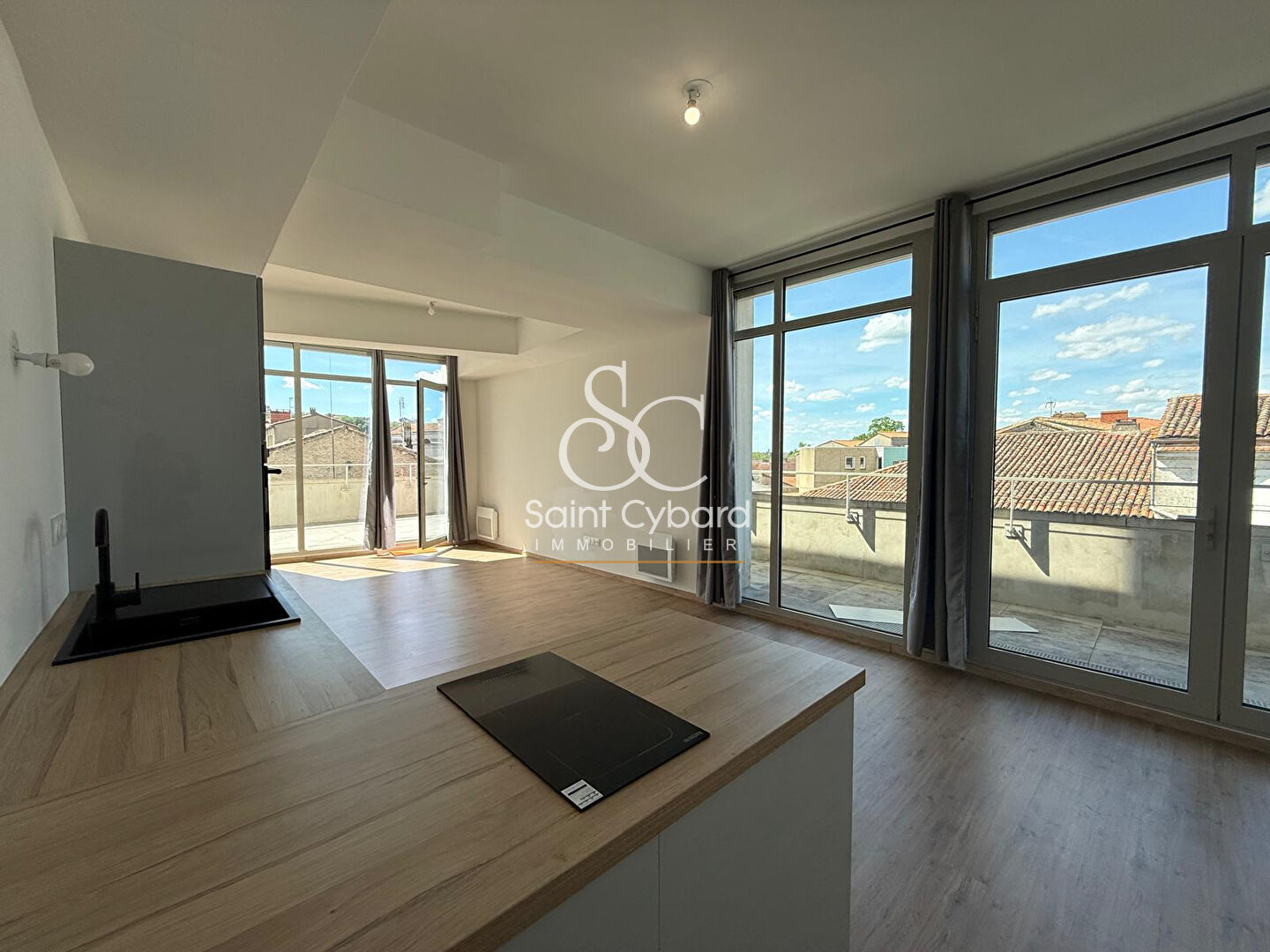 Appartement 3 pièce(s) 79.75 m2 – terrasse 50m²