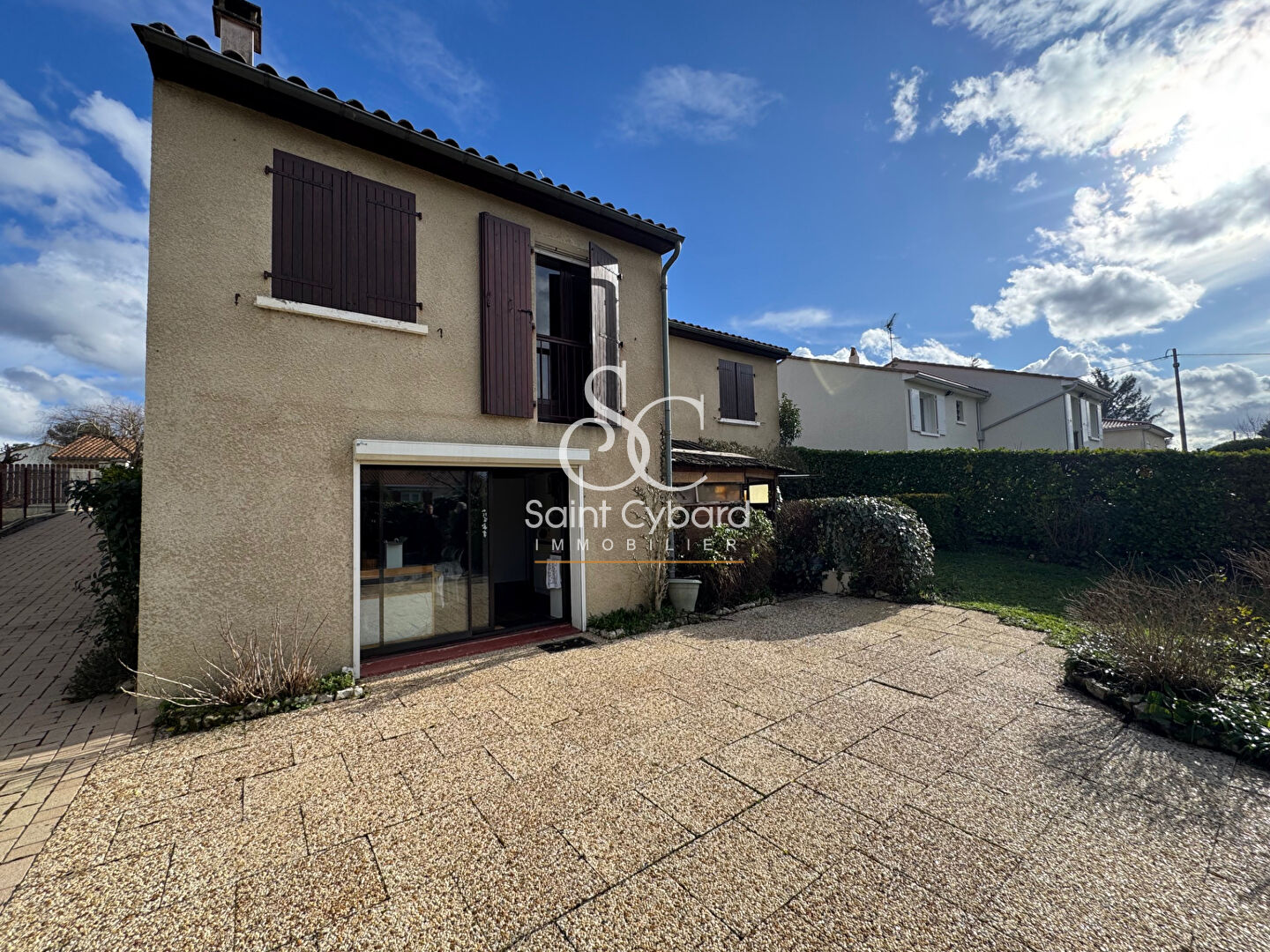 Maison Saint Yrieix Sur Charente – 145m²