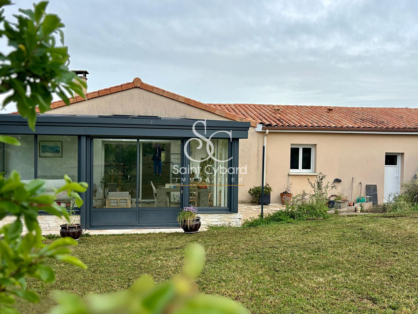 Belle maison secteur Douzat