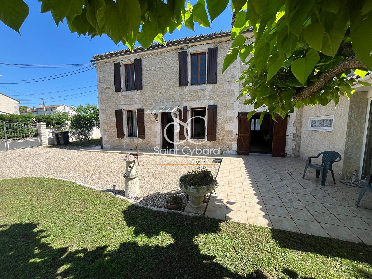 Maison Saint Yrieix Sur Charente 2 chambres – jardin – garage