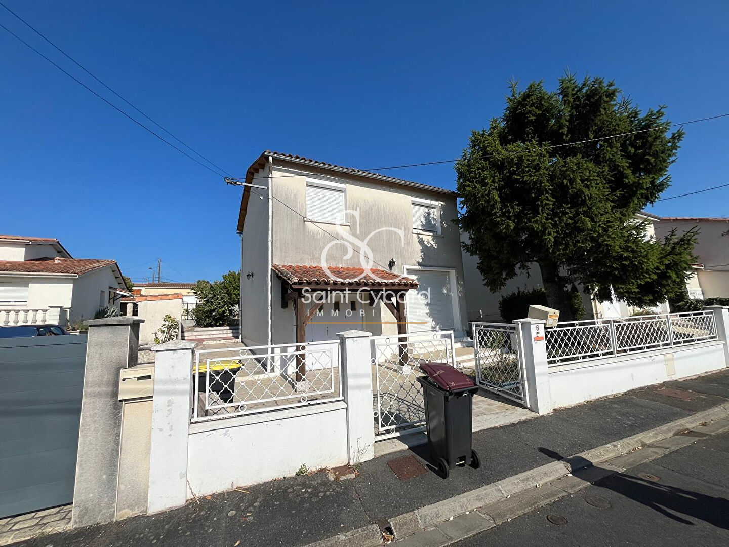 Maison Soyaux 3 pièce(s) 74 m2 environ