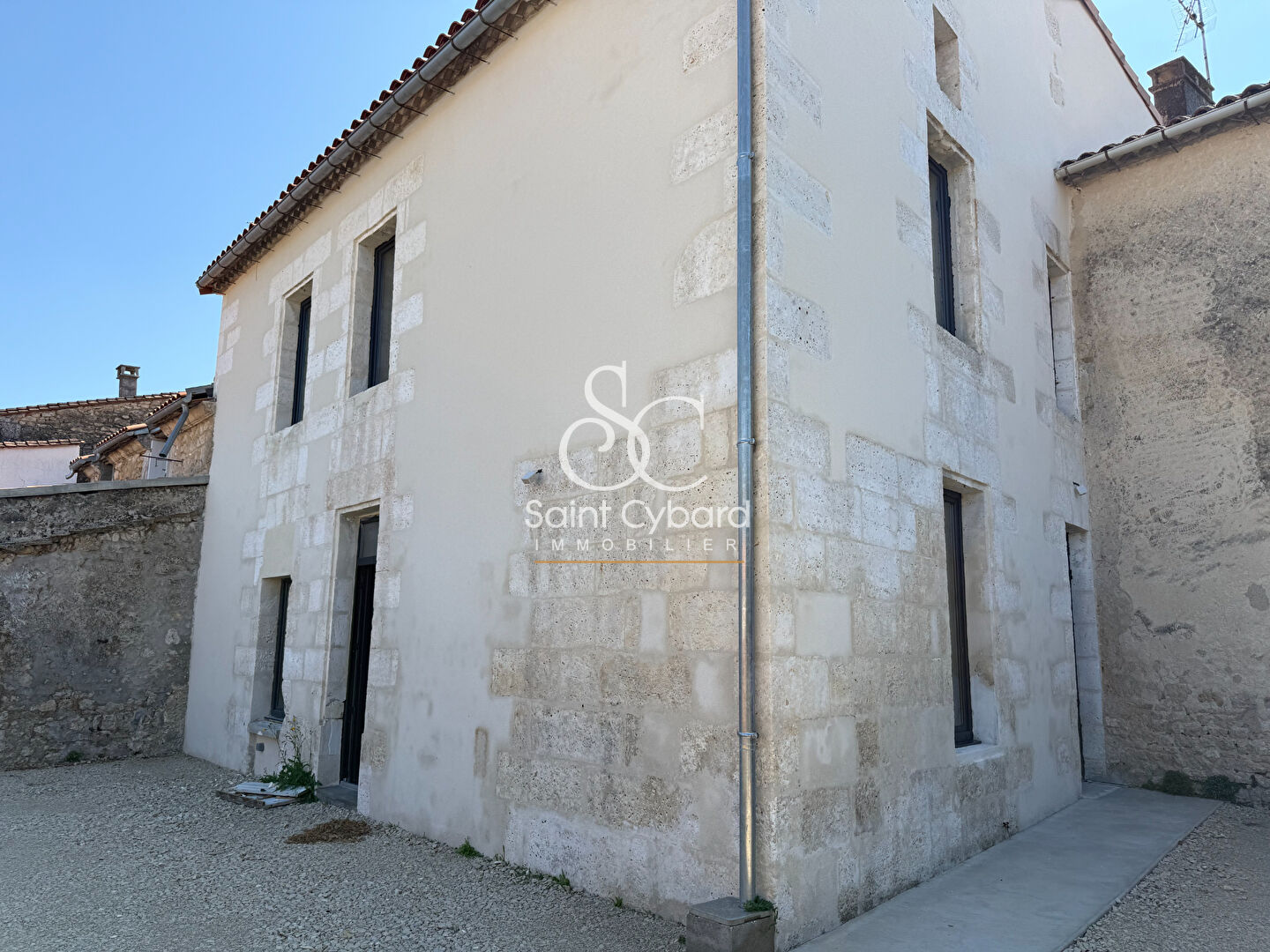 Maison Gond Pontouvre 4 chambres , entièrement rénovée