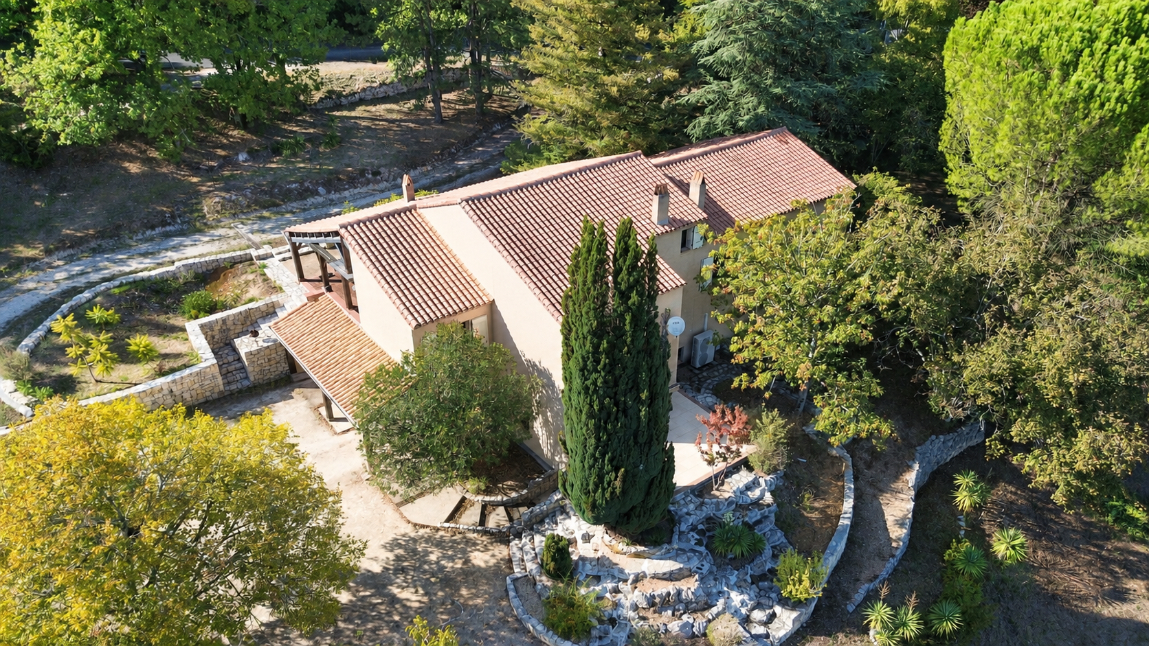 Maison familiale de 204 m2 sur la commune de Garat